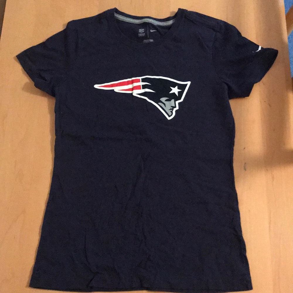 NFL Patriots Women’s Apparel